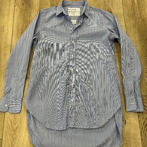 Frank and Eileen Blue Striped Grayson Button Down Blouse Top Shirt sz MEDIUM M